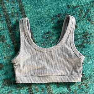 ALO Yoga Light Gray Sports Bra Size Medium